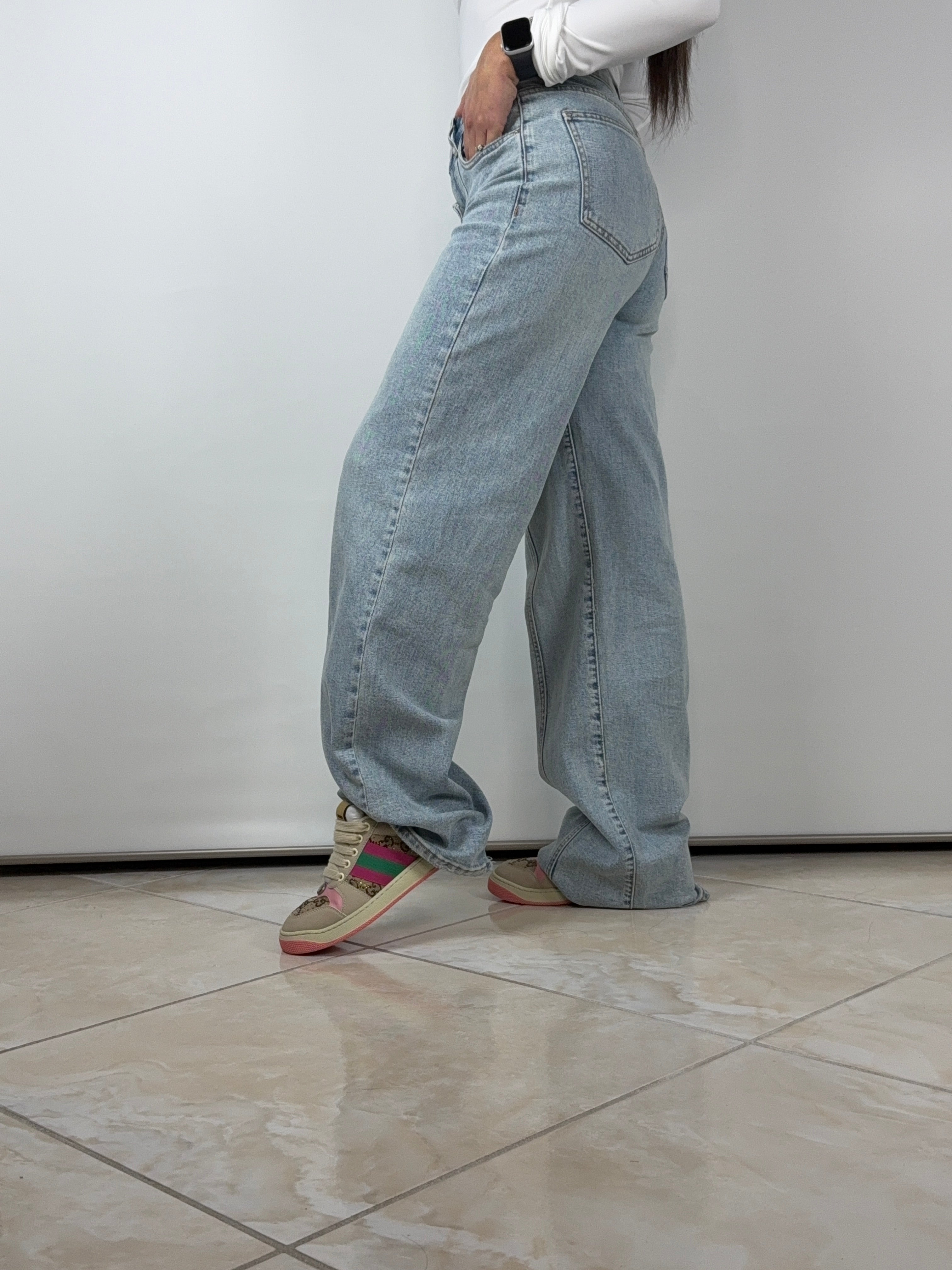 Jeans bottoni