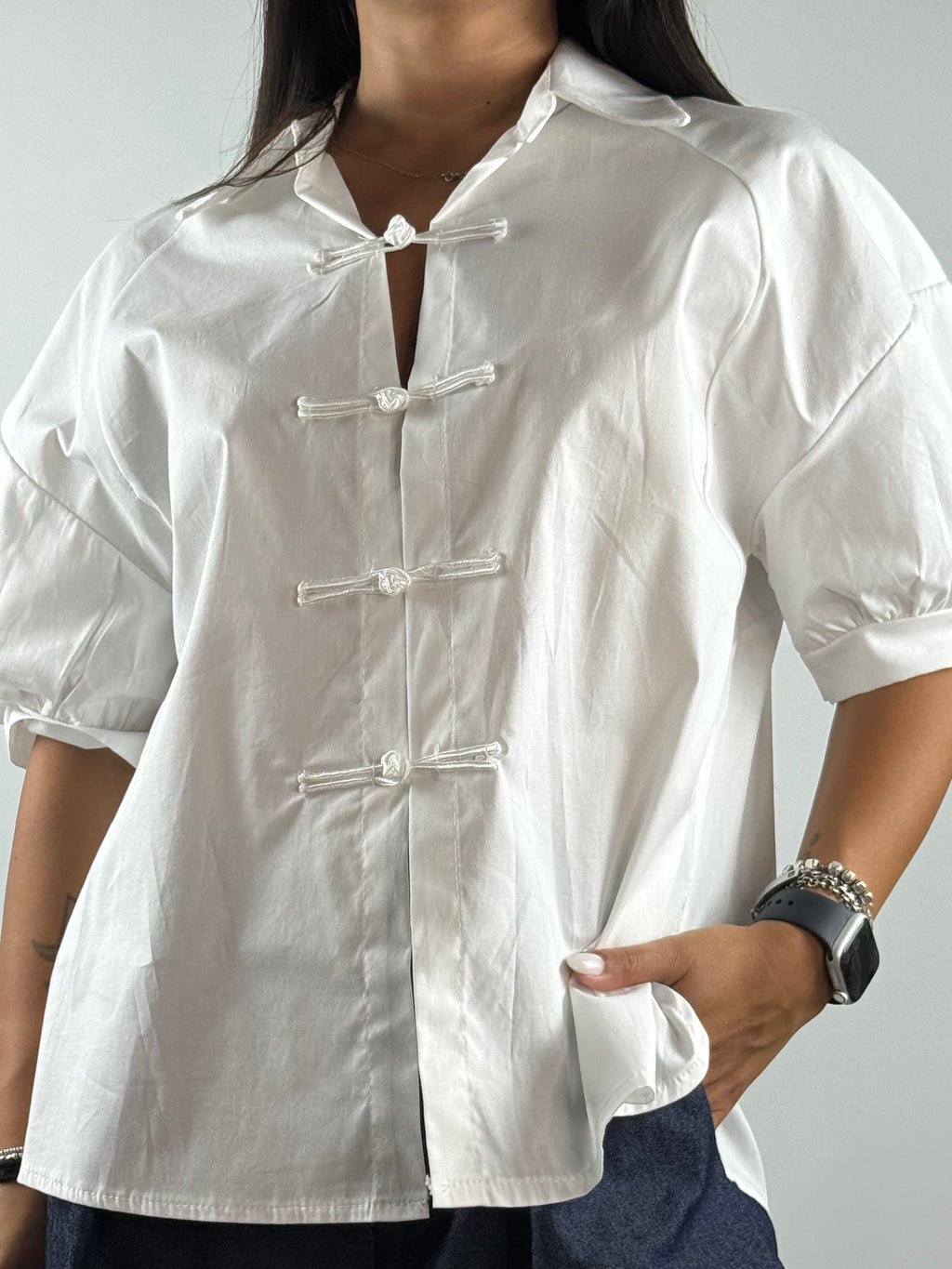 Camicia alamari
