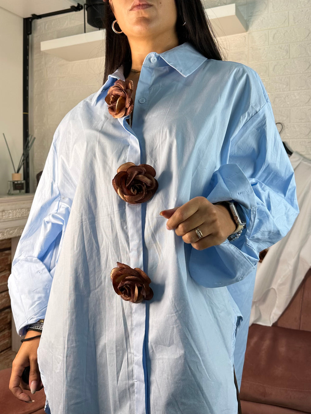 Camicia spille fiori