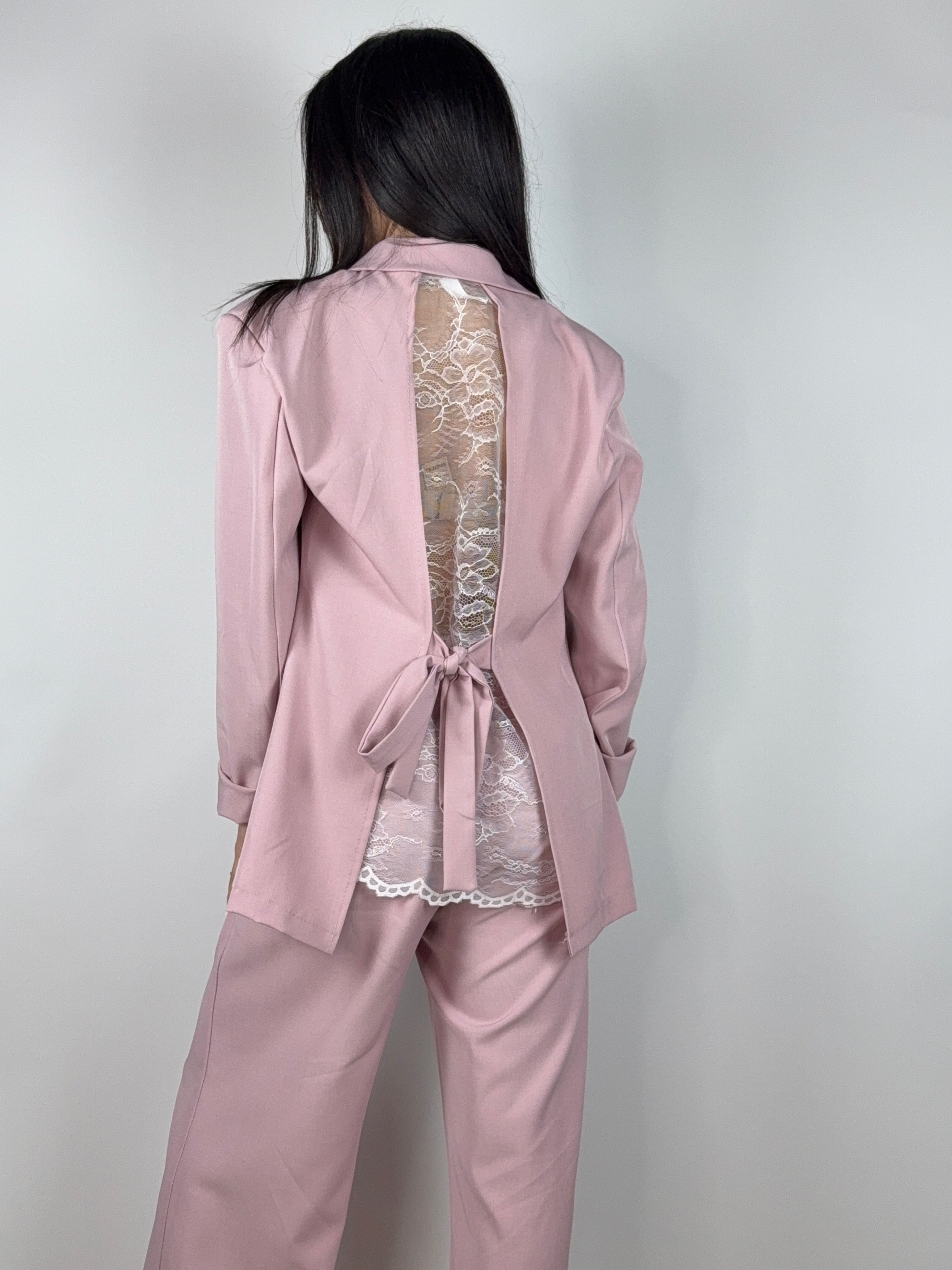 Tailleur pizzo