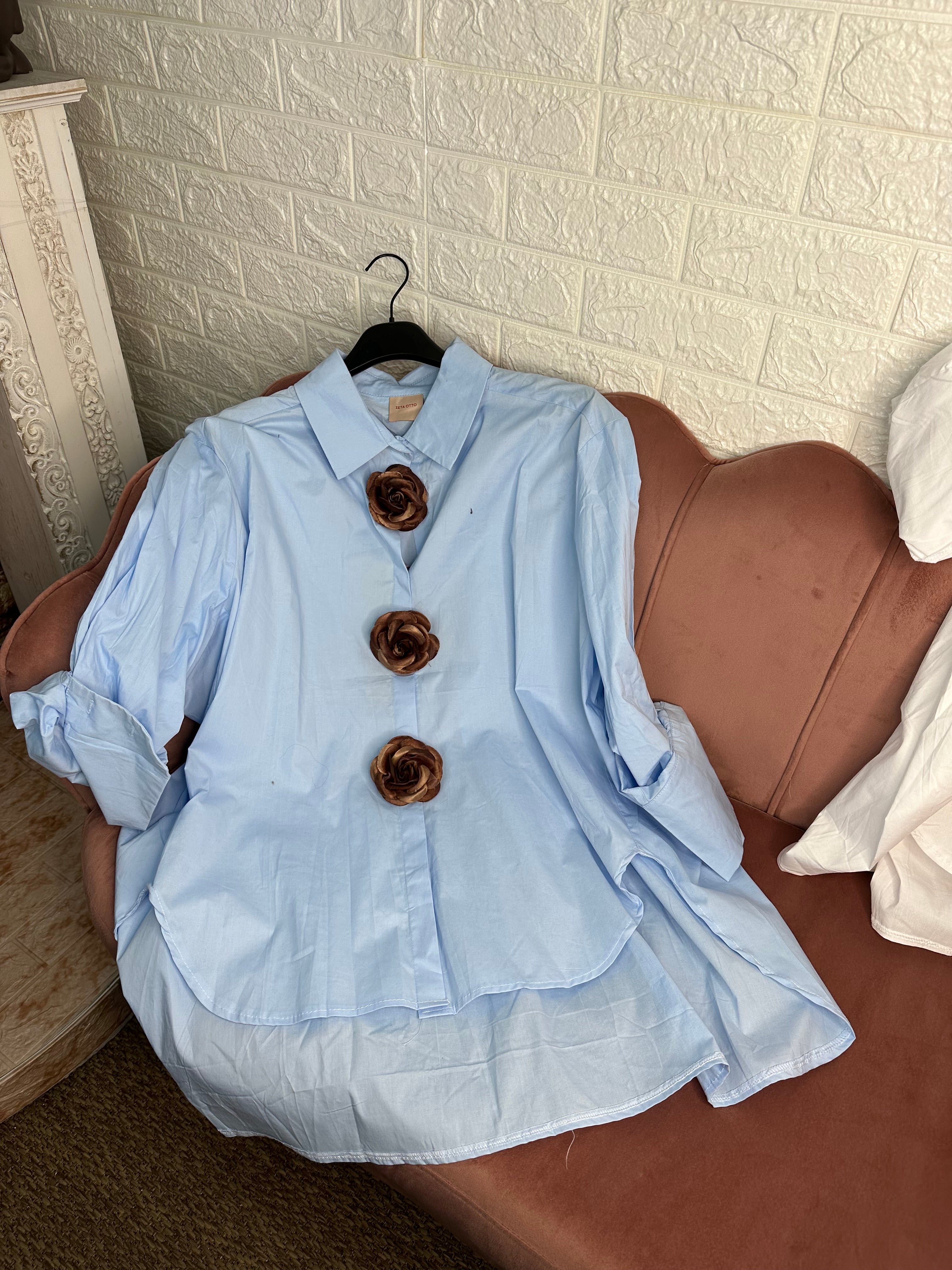 Camicia spille fiori