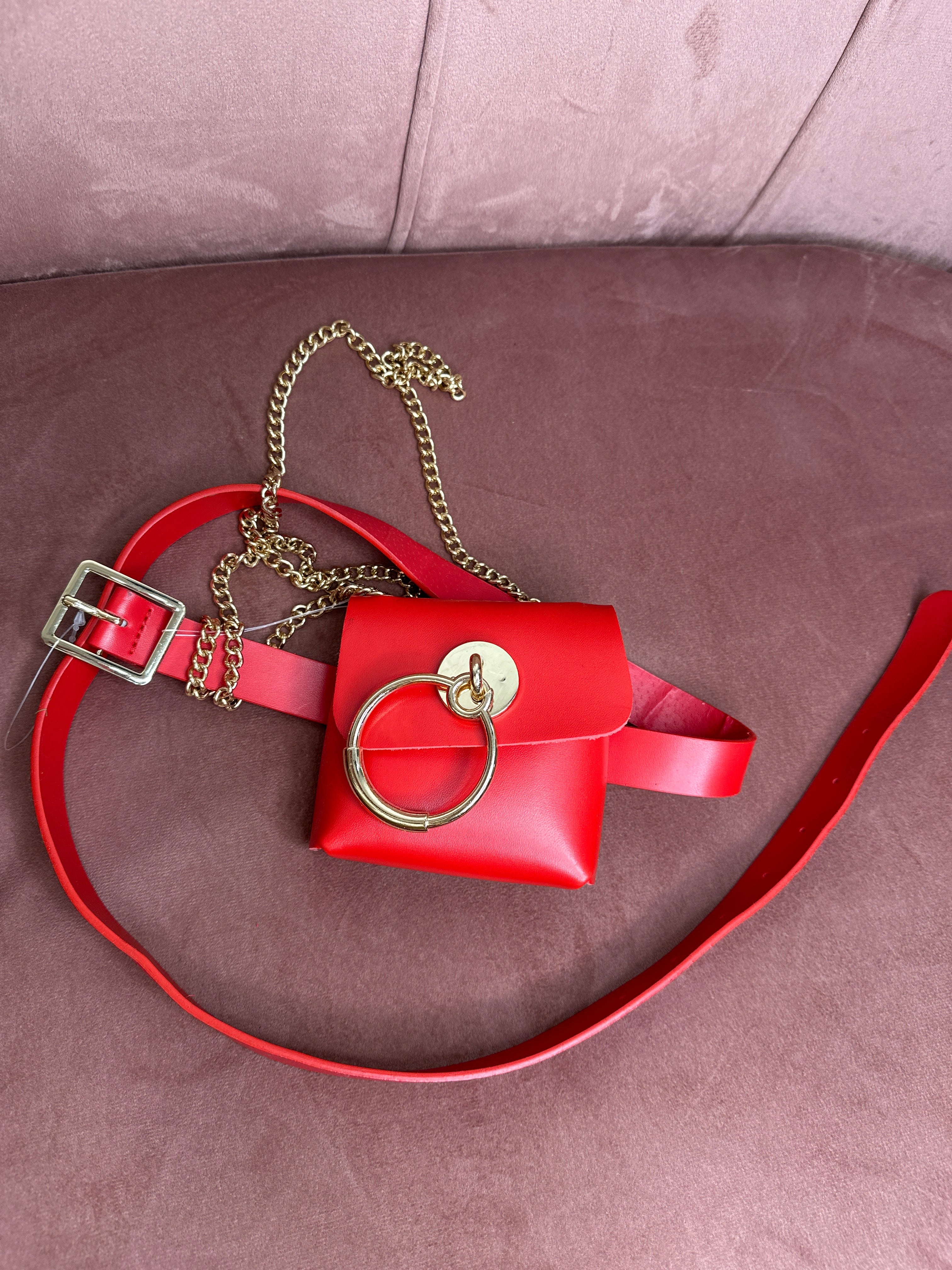 Cintura con pochette