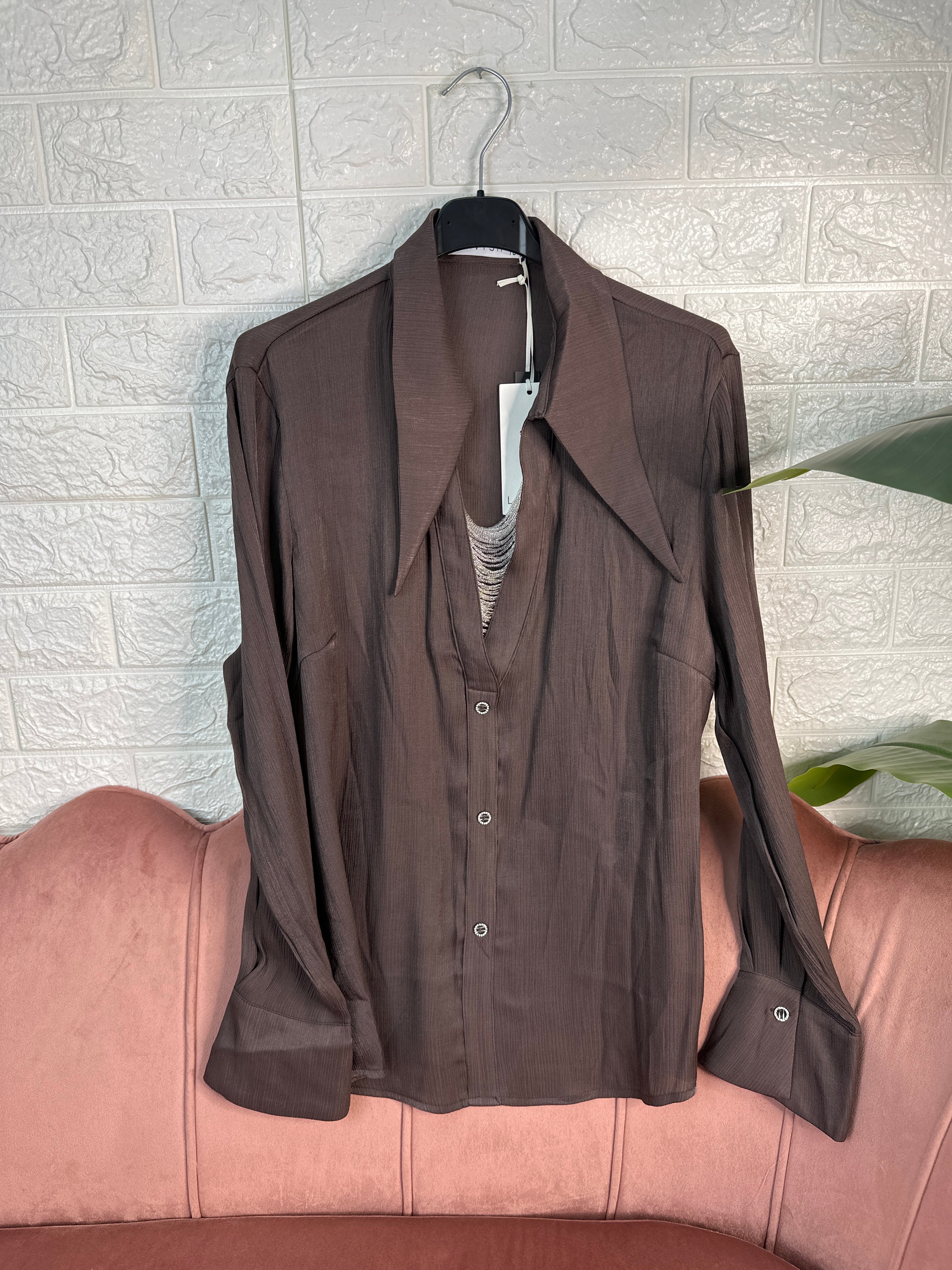 Camicia con collana