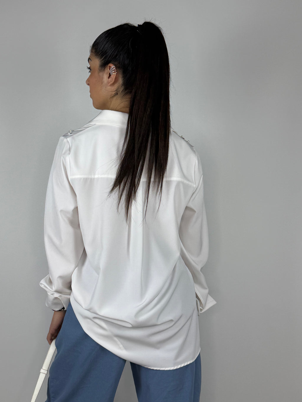 Camicia paillettes e perle