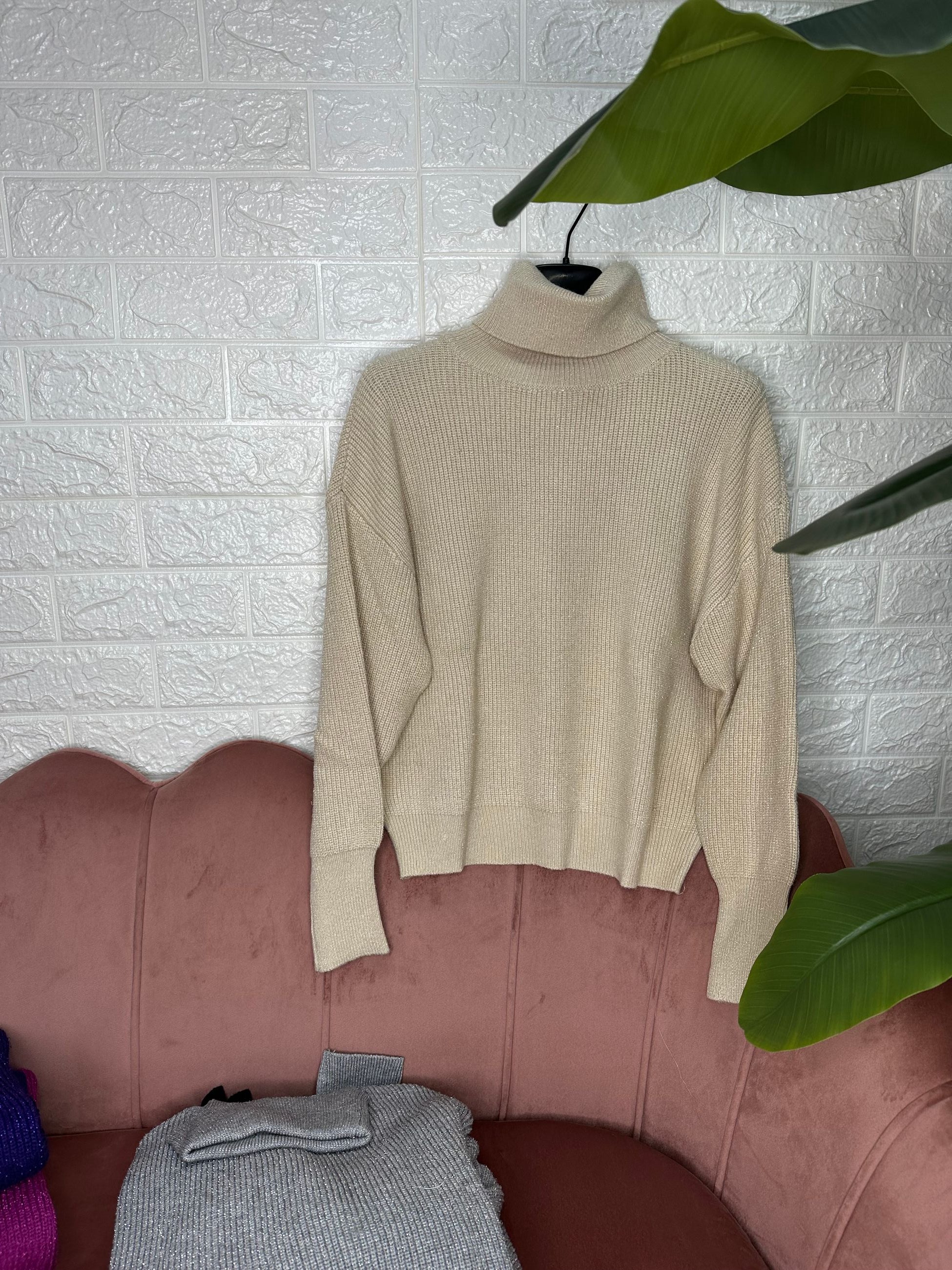 Maglia collo alto lurex