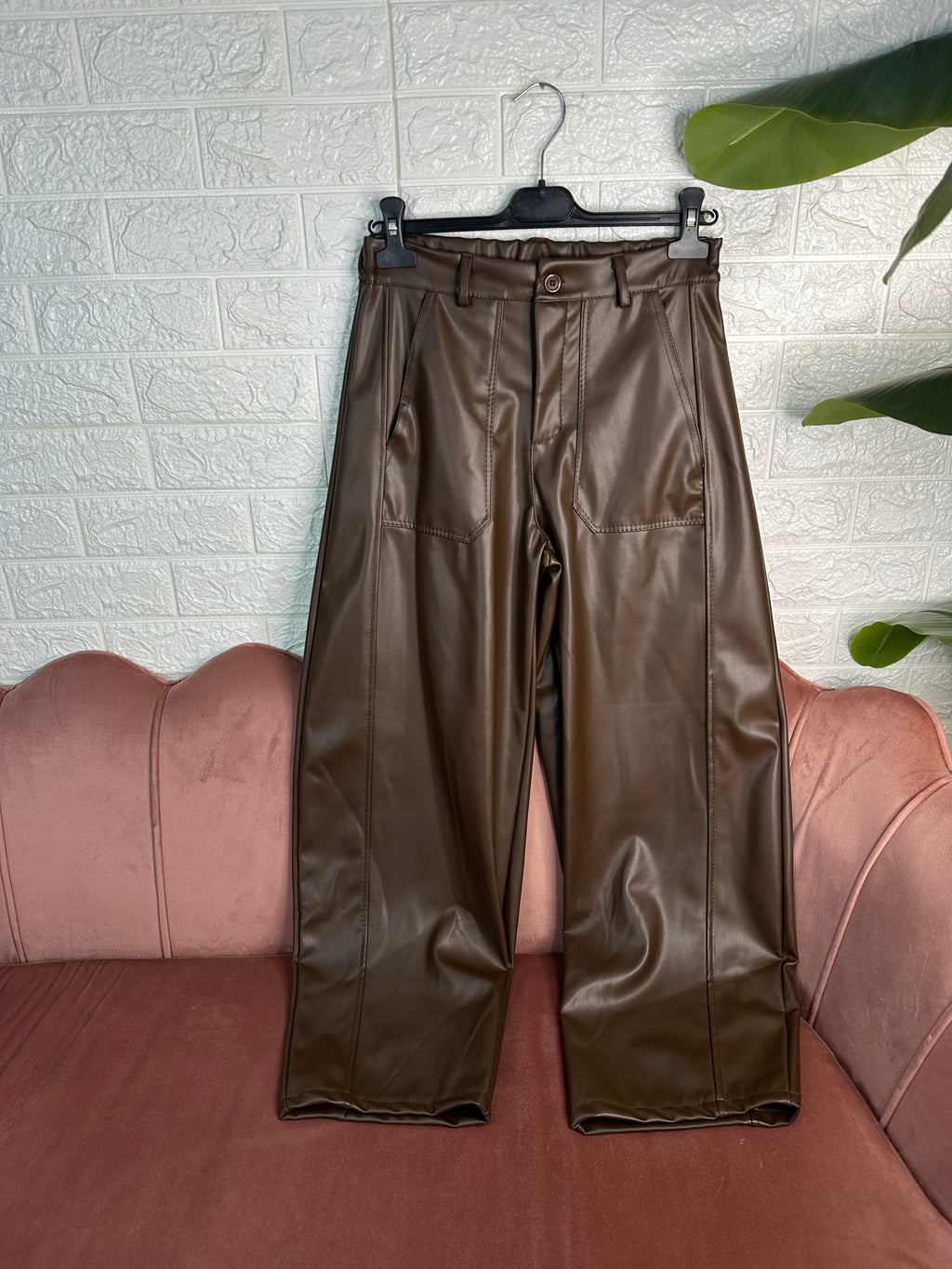 Pantalone baggy ecopelle