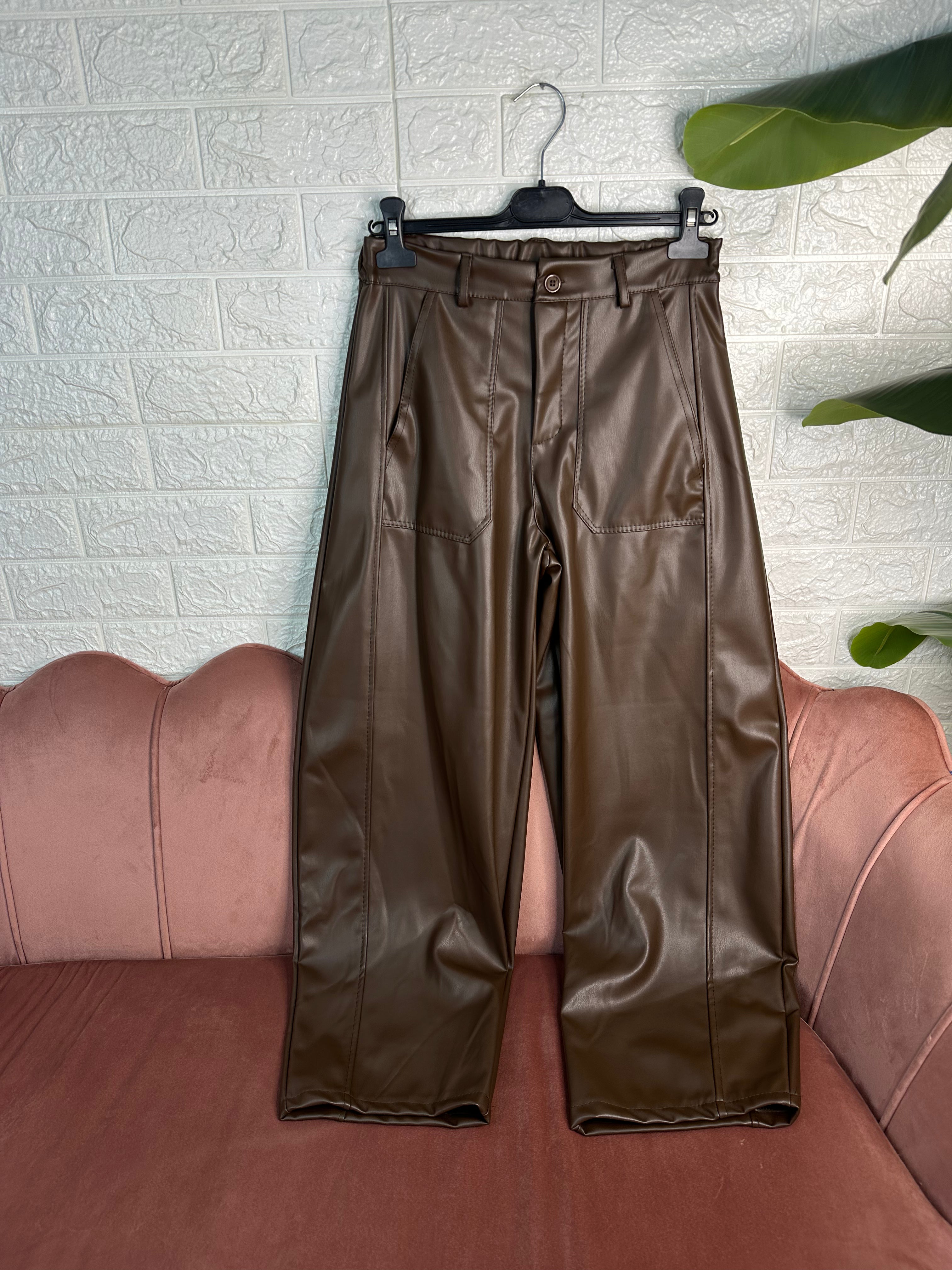 Pantalone baggy ecopelle