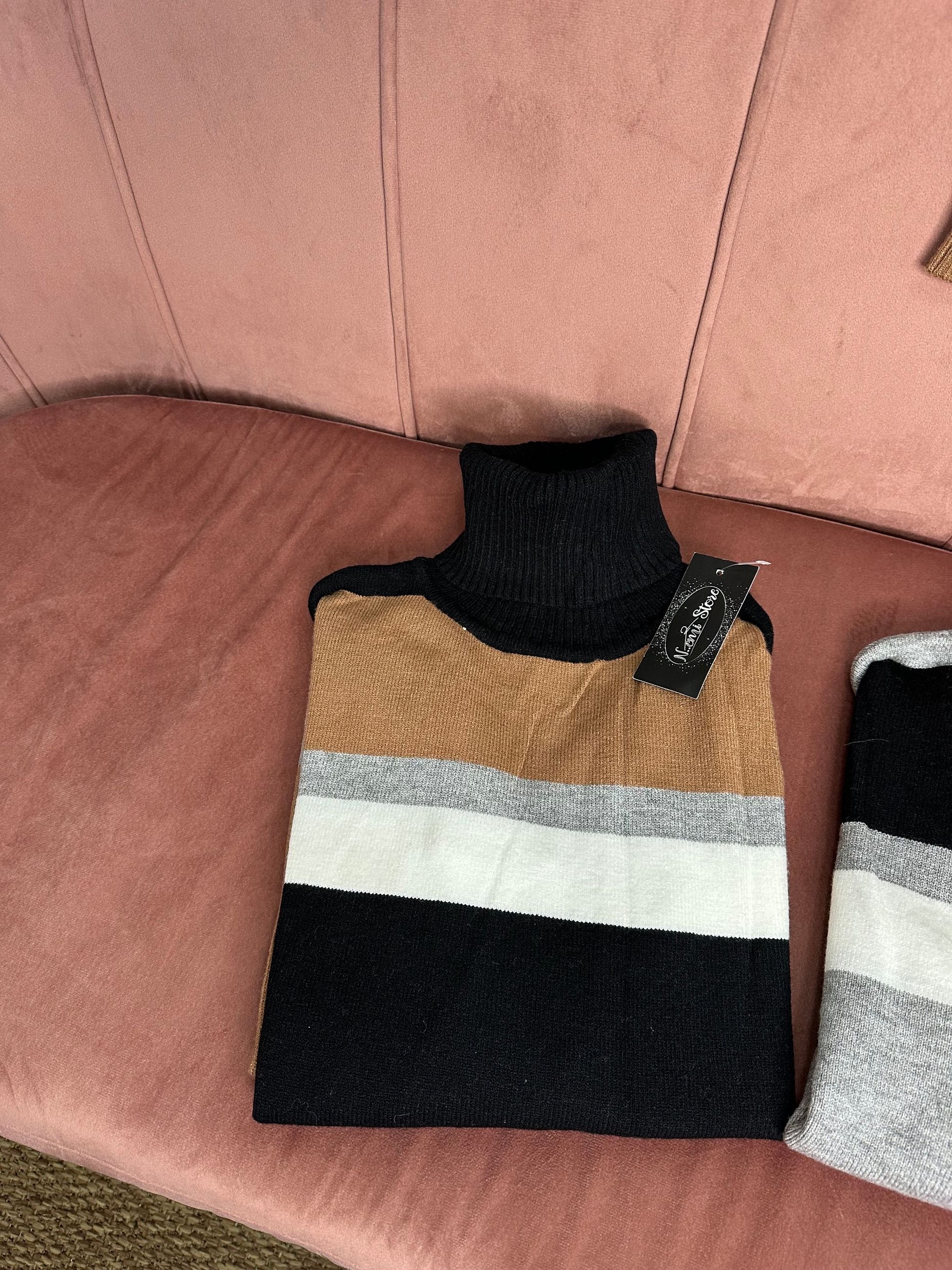 Maglia collo alto strisce