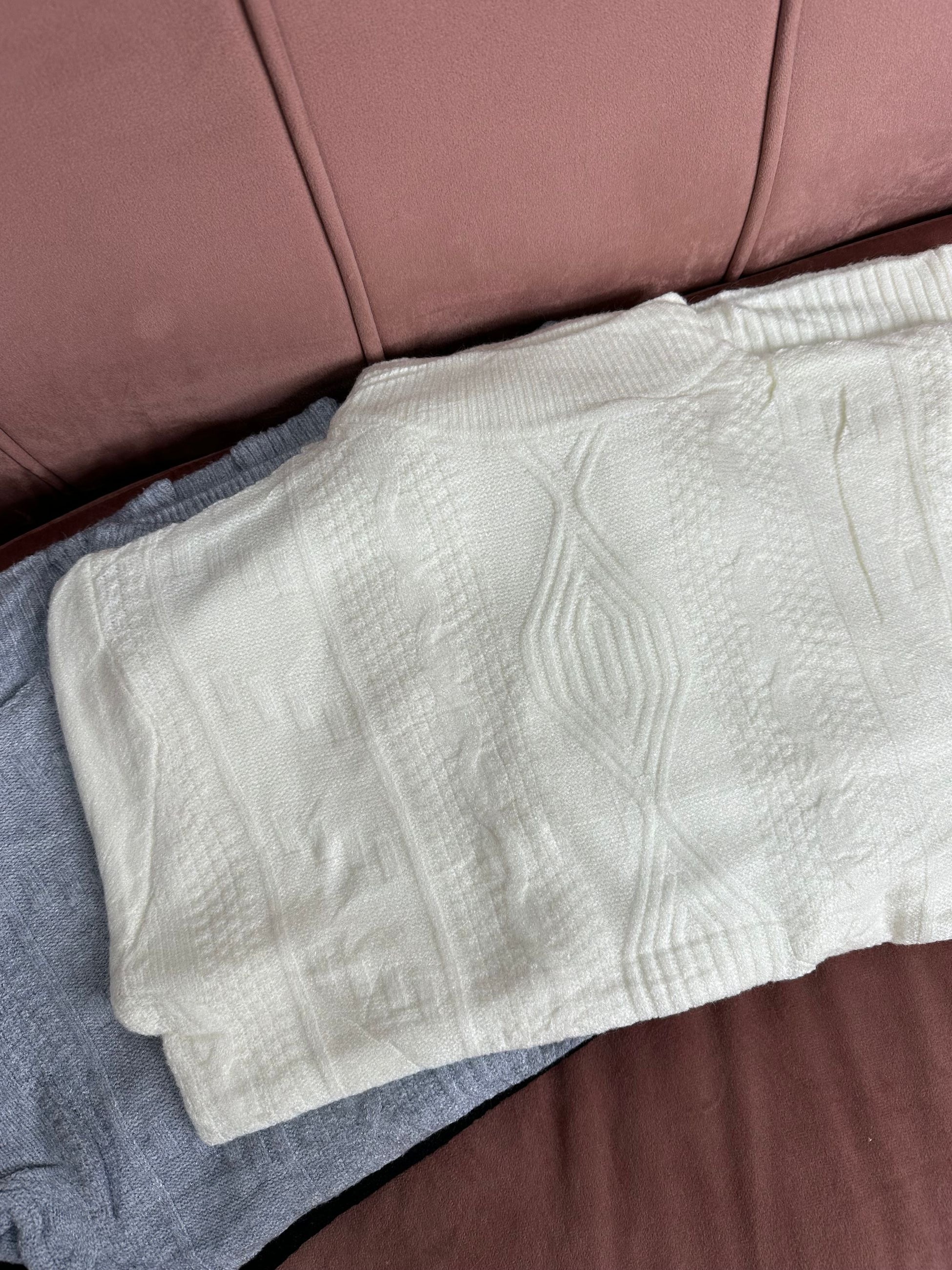 Maglia mezzocollo trecce